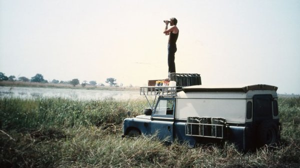 This couple drove across the world in a Land Rover in the 1970s